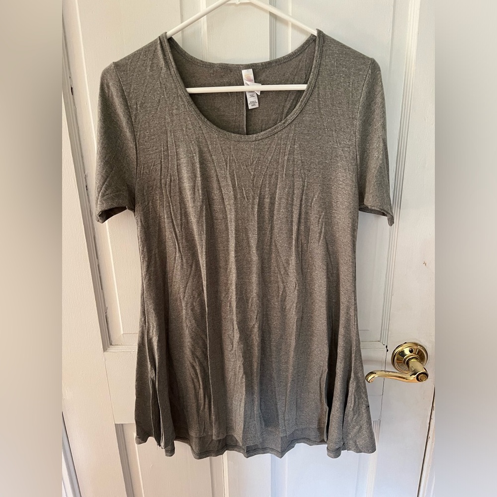 Lularoe short sleeve shirt